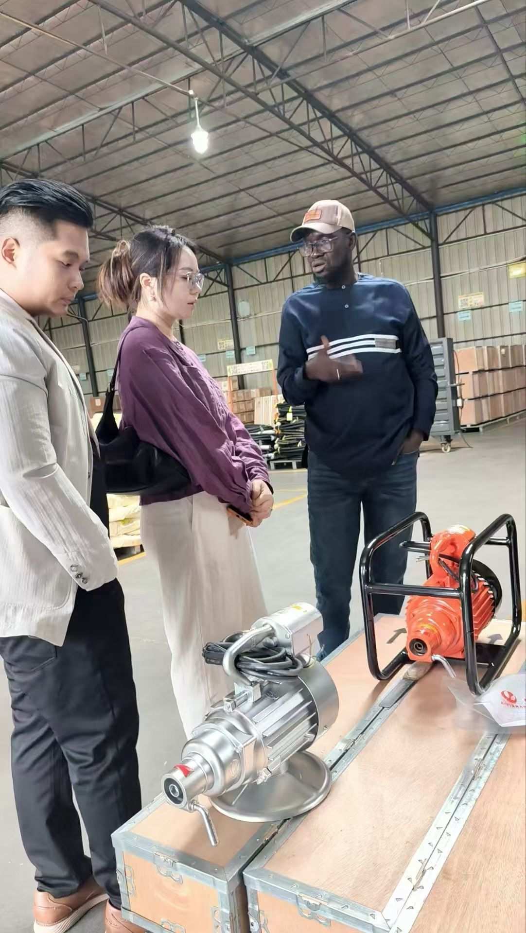 JOINTSEN dá as boas-vindas aos clientes do Senegal e explora parceria estratégica para expansão do mercado africano
