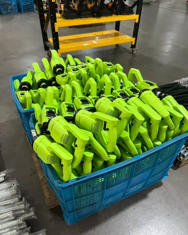 Por que os construtores na África escolhem o equipamento vibrador de concreto JOINTSEN?